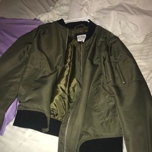 Bomber jacket